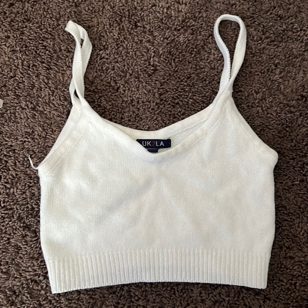 White tank crop